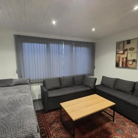 Feriehus Near Nature & Shops *